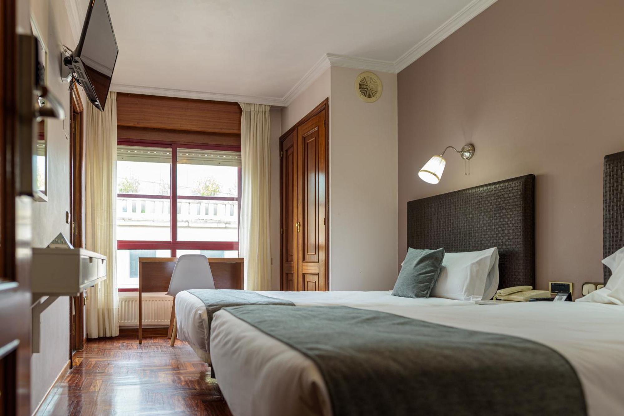 Hotel Alda Centro Pontevedra Extérieur photo